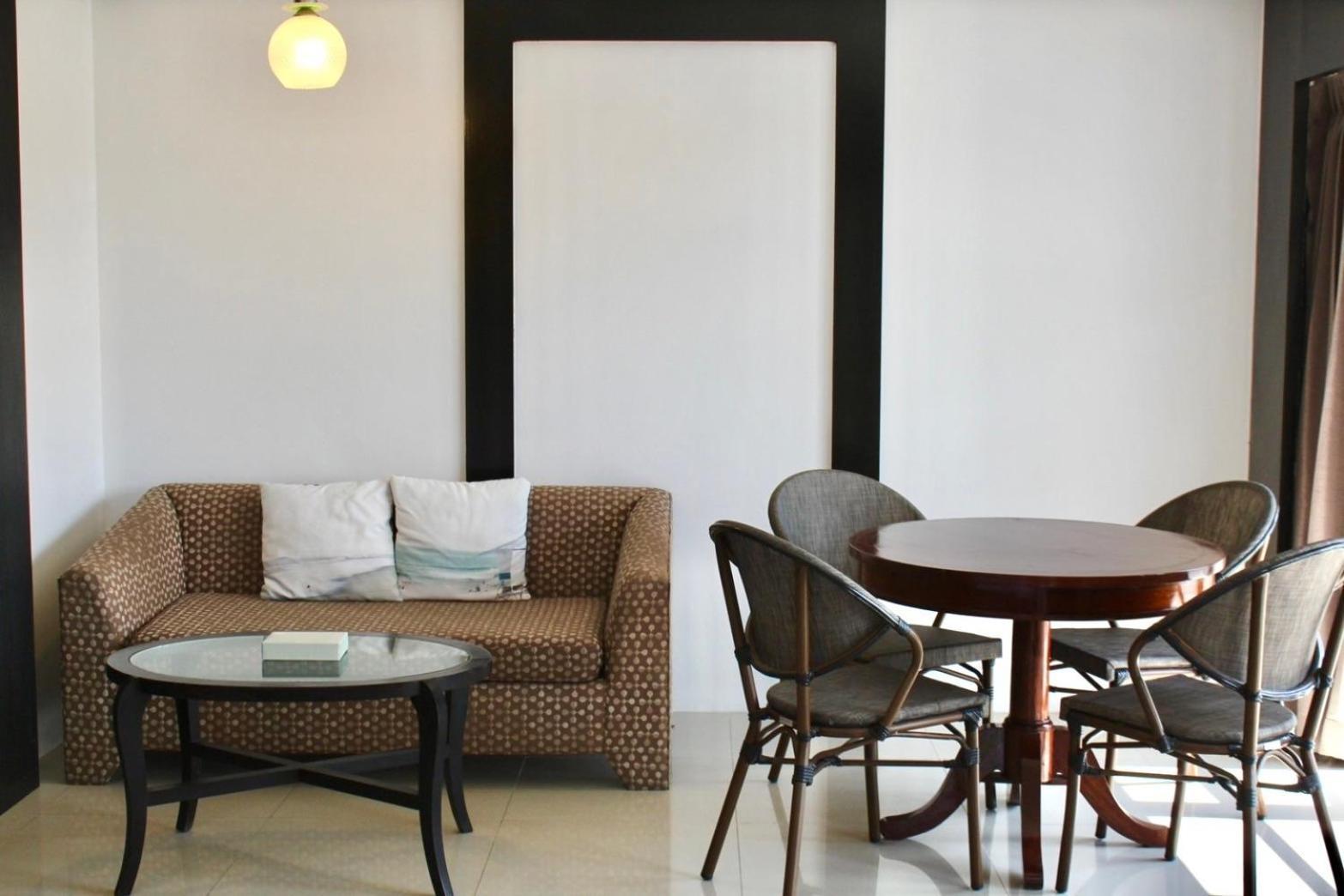 Bangsaen S2 Hotel - Sha Plus Certified מראה חיצוני תמונה